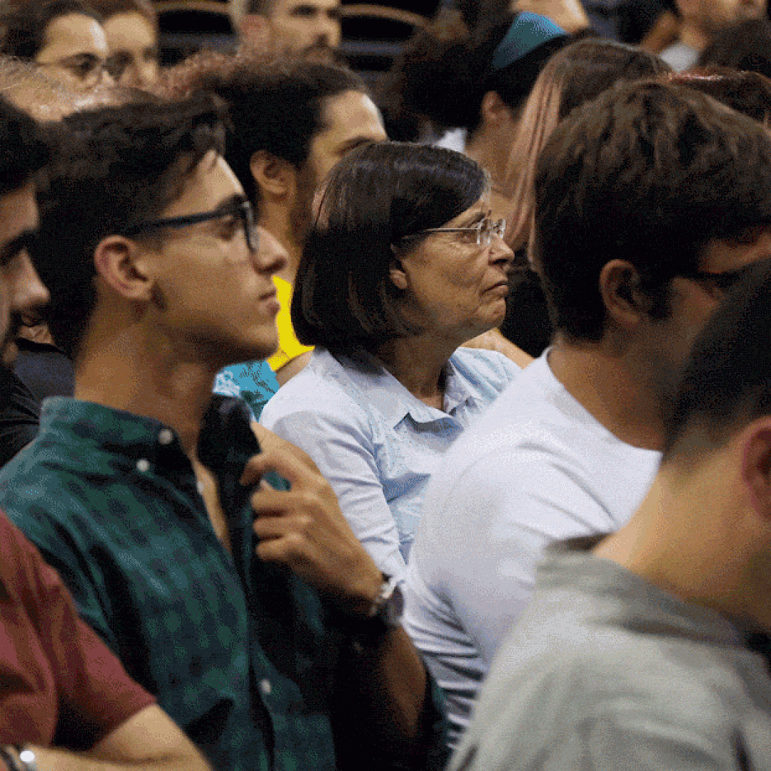 Fotos por [Paula Nunes](https://www.flickr.com/photos/bloco_de_esquerda/albums/72157711045559217). CC BY-NC-ND 2.0